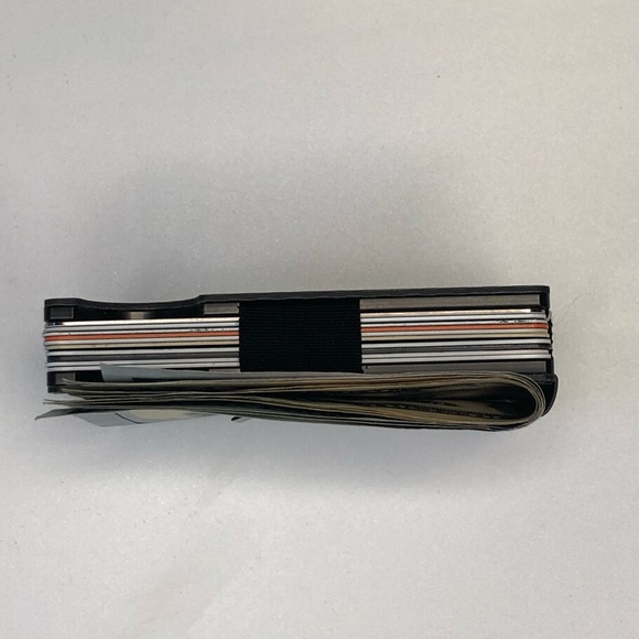 Carbon Fiber 3K RFID Slim Design Wallet Money Clip - Picture 3 of 7